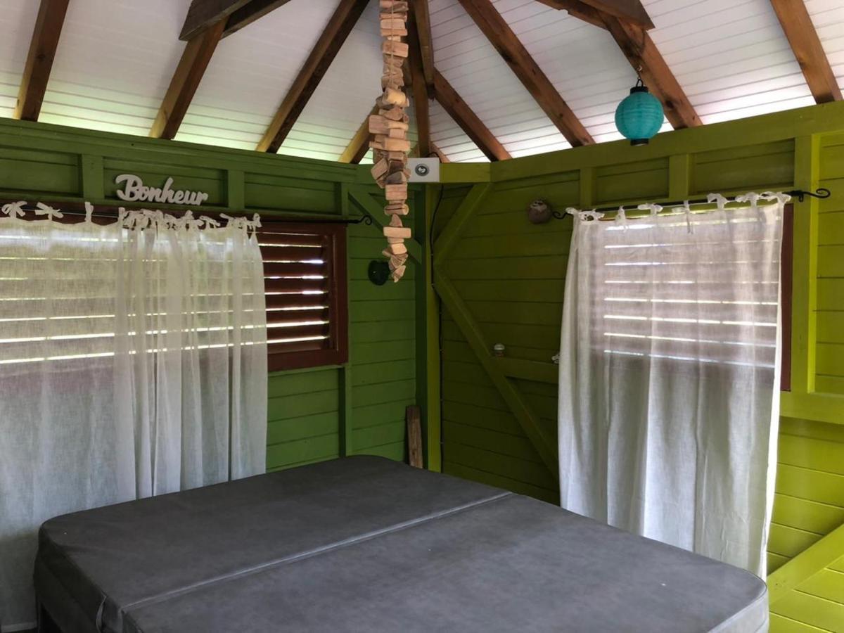 Au Sable D'Or - Spa - Wifi- Piscine Deshaies Zewnętrze zdjęcie